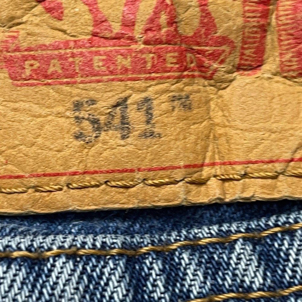 Levis 511 Mens Jeans 34x32 Light Wash Slim Jeans Frayed Hem Denim - Picture 8 of 16